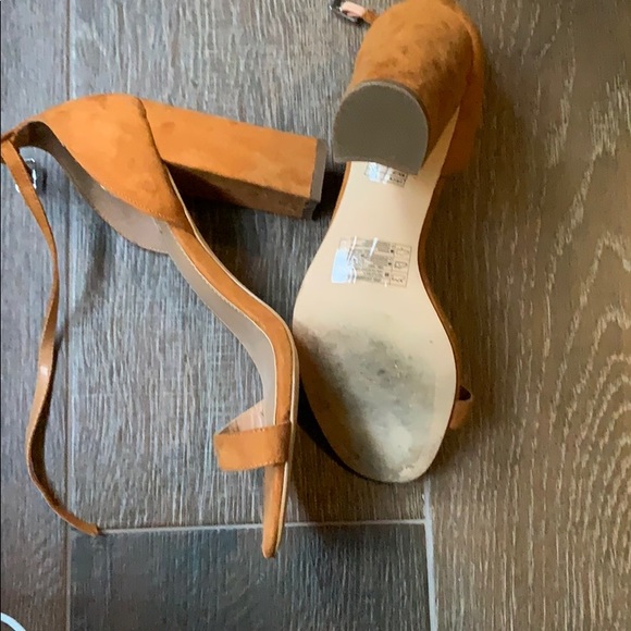 Mustard Sandals - Picture 3 of 3